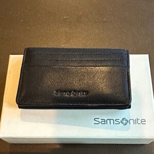 Samsonite Elegant Black Leather Key Holder